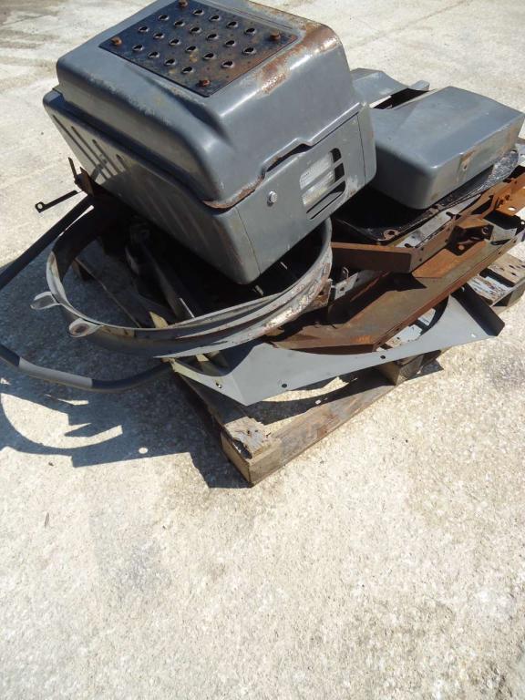 Capó y panel de carrocería para ZX 210.3 Foto 2