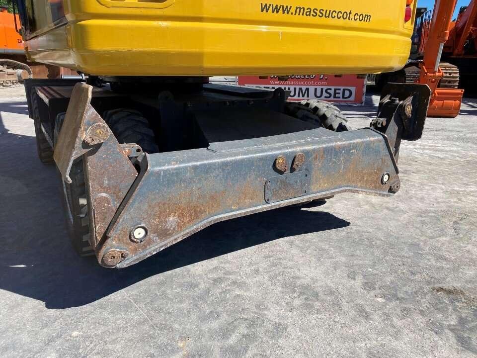 Komatsu PW200 7K Foto 18