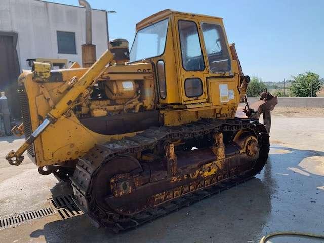 Caterpillar D6D Foto 1