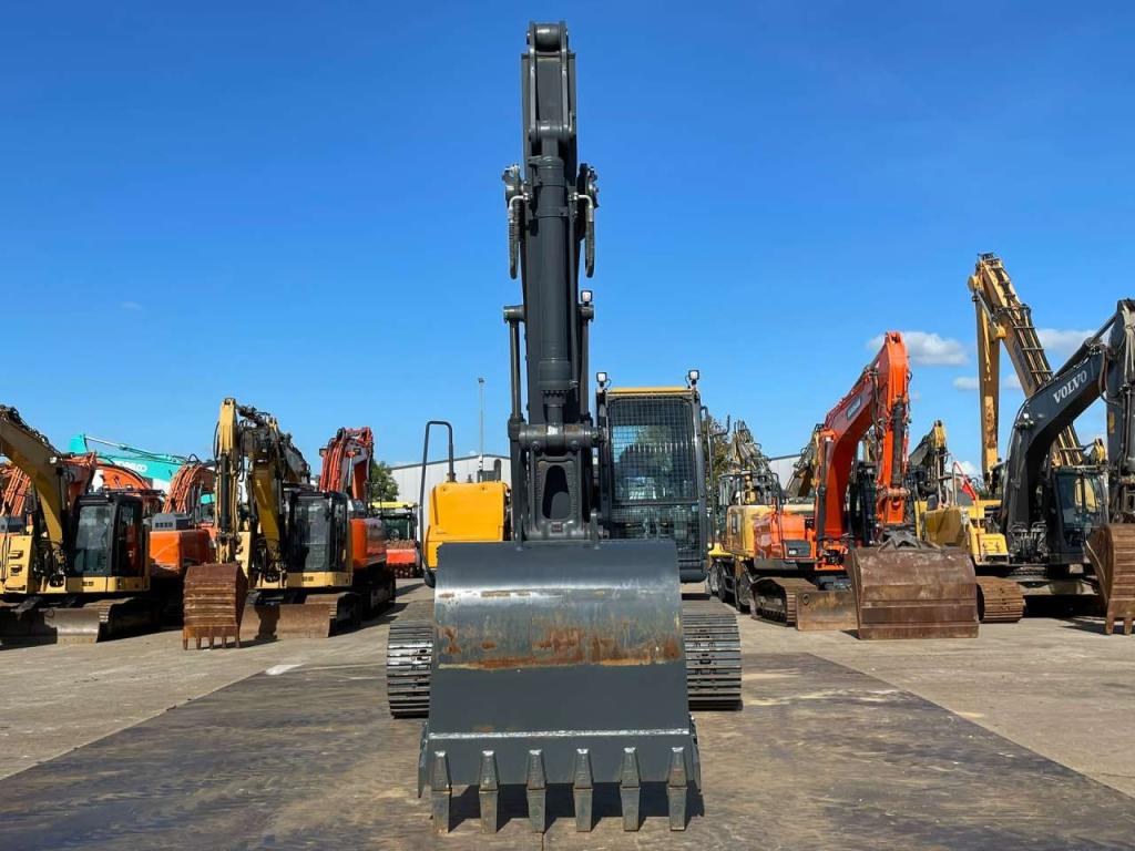 Hyundai R215L Foto 8