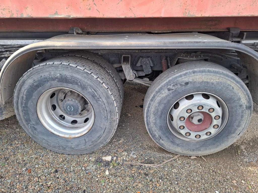 Iveco EUROTECH MP190E30 6X2 Foto 2