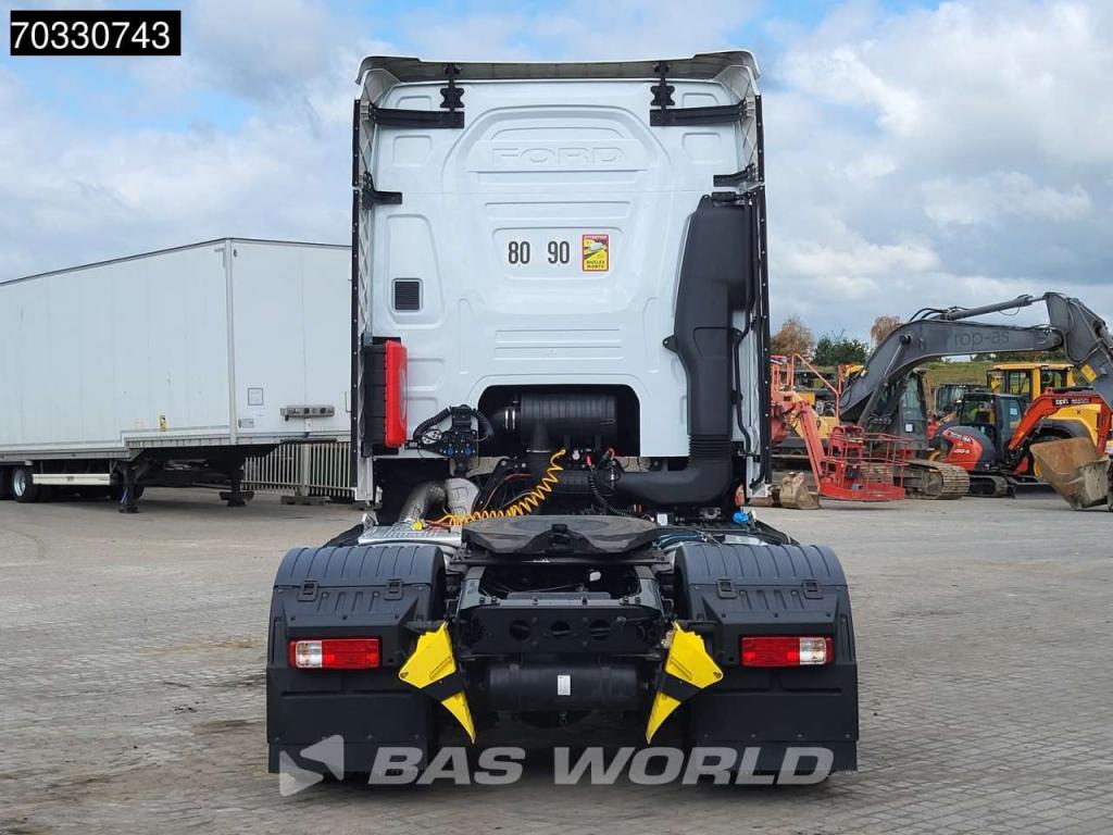 Ford F-Max 500 4X2 Retarder 2xTanks ACC Navi Standklima Foto 10