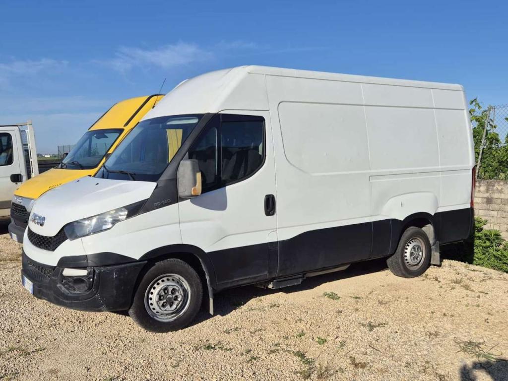 Iveco 35S13 Foto 1