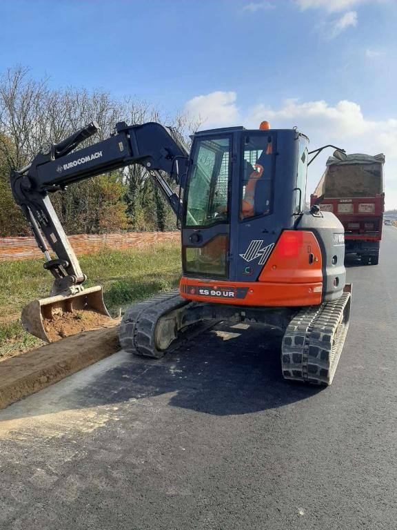 Eurocomach ES90 UR Foto 1