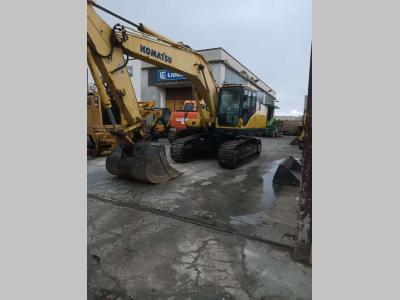 Komatsu PC230 Foto 1