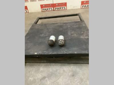 Fine corsa ammortizzatori para Volvo FH16 550 6x4 vendida por Massucco T. Srl Area Ricambi