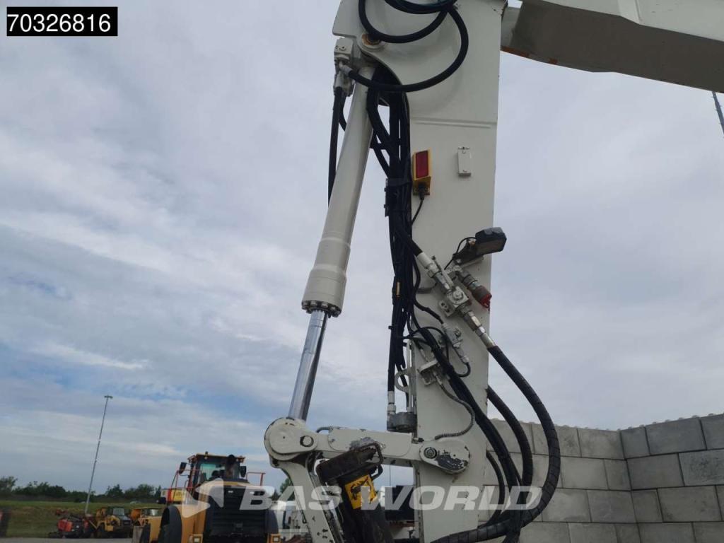 Liebherr A918 Litronic Engcon Foto 17