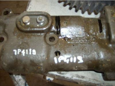 Bomba hidráulica para Caterpillar 988 vendida por CERVETTI TRACTOR Srl