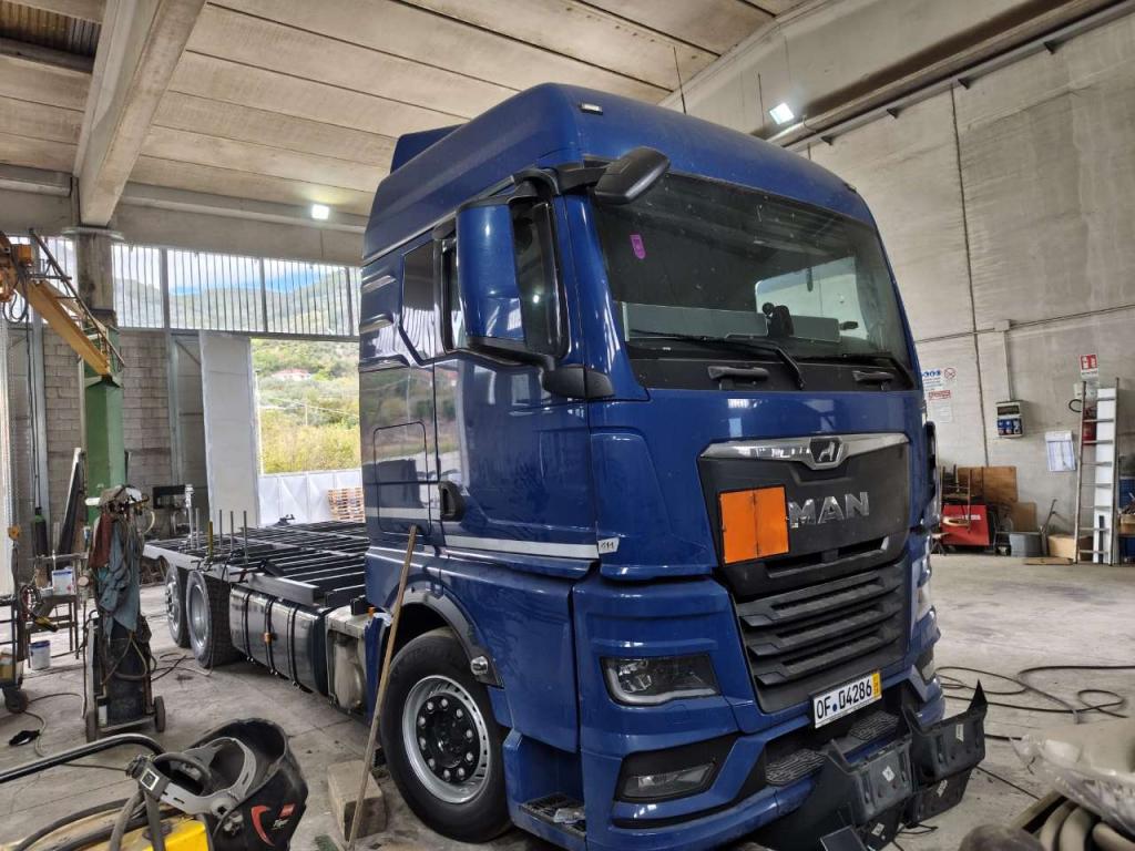 Man TGX 26.470 Foto 14