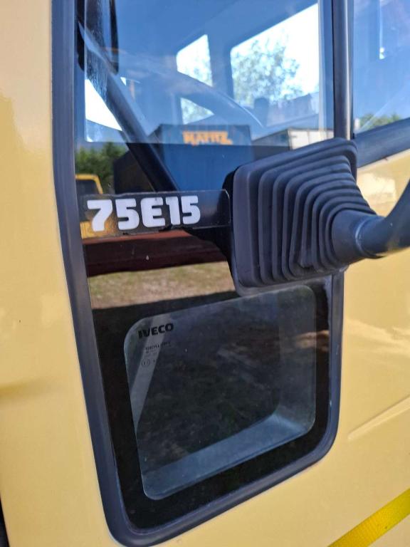 Iveco 75E15 Foto 5