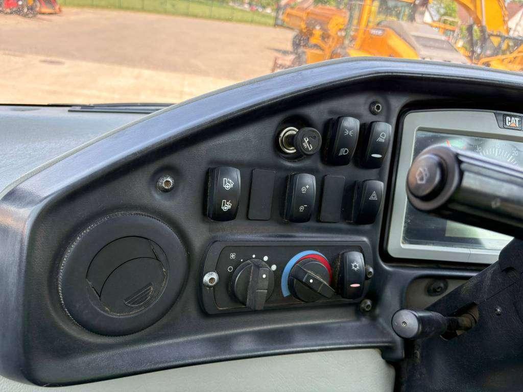 Caterpillar 730C2 Foto 15