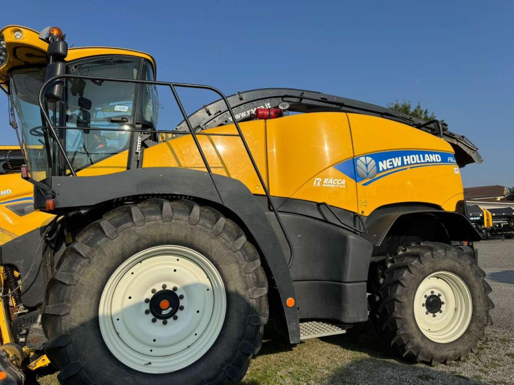 New Holland FR600 Foto 4