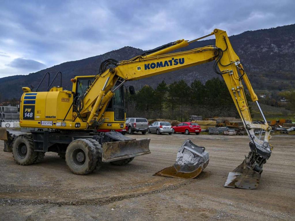 Komatsu PW148-10 Foto 6