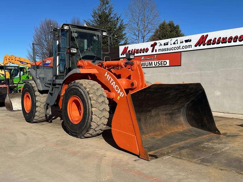 Hitachi ZW220 Foto 19