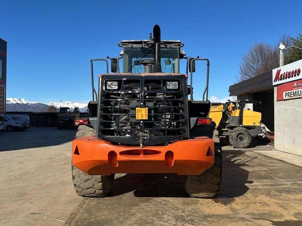 Hitachi ZW220 Foto 23