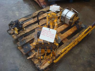 Distribuidor hidraulico para DOZER FIAT ALLIS AD20 vendida por OLM 90 Srl