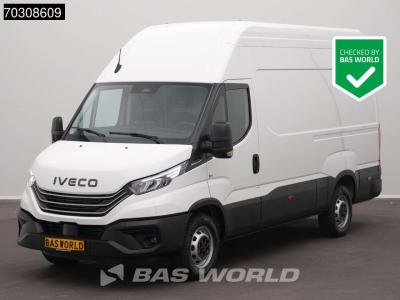 Iveco Daily 35S18 3.0L Automaat L2H3 Extra High 3,5t Trekhaak 180PK LED ACC Navi Airco Camera Parkeersens vendida por BAS World B.V.