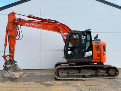 Hitachi ZX135US-6 - Quick Coupler / Automatic Greasing Foto 1