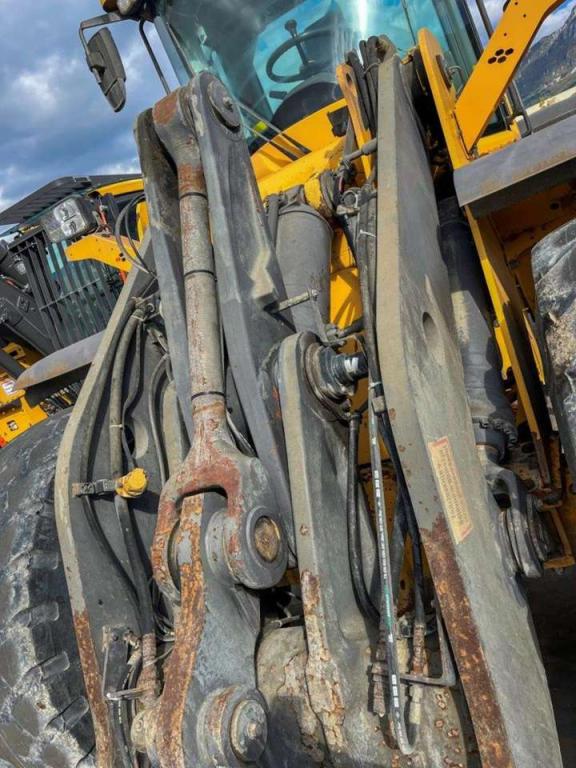 Volvo L120H Foto 15