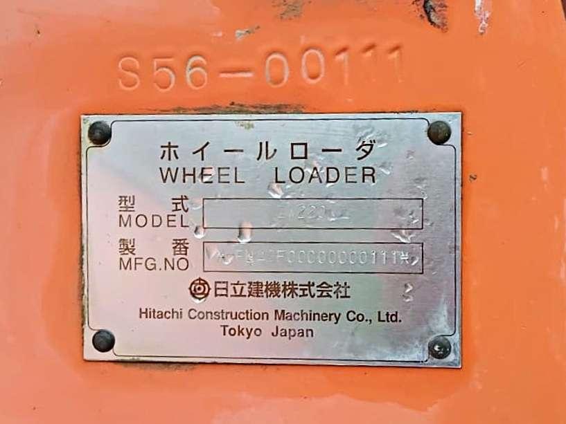Hitachi ZX220 Foto 10