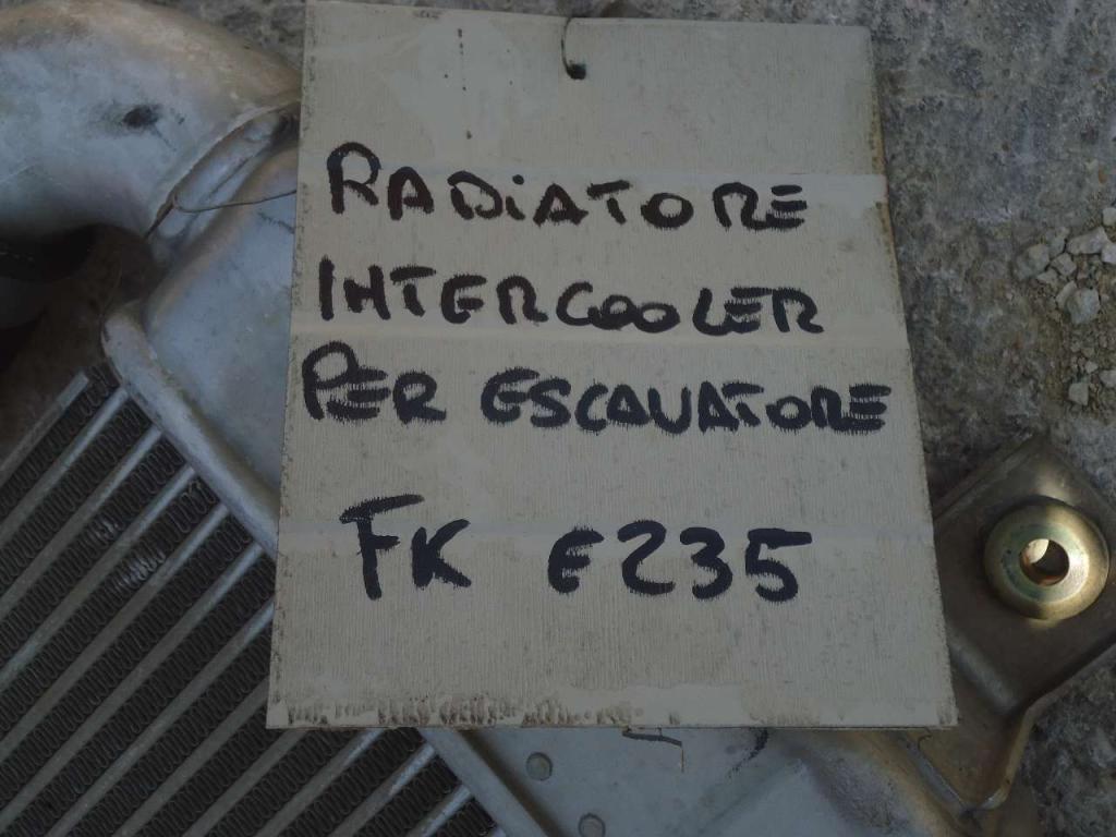 Radiador intercooler para Fiat Kobelco E235 Foto 3