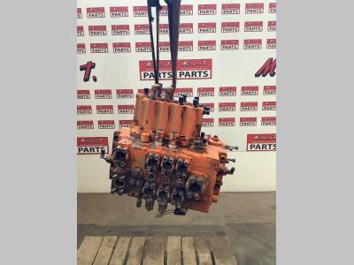 Distribuidor hidraulico para Fiat Hitachi FH200E vendida por Massucco T. Srl Area Ricambi