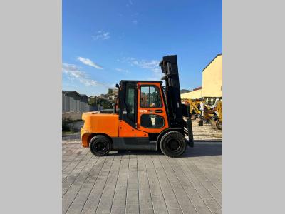 Doosan D 55C-7 vendida por CaViTrack