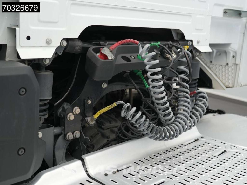Daf XF 480 XF 4X2 2x Tanks ACC Foto 15