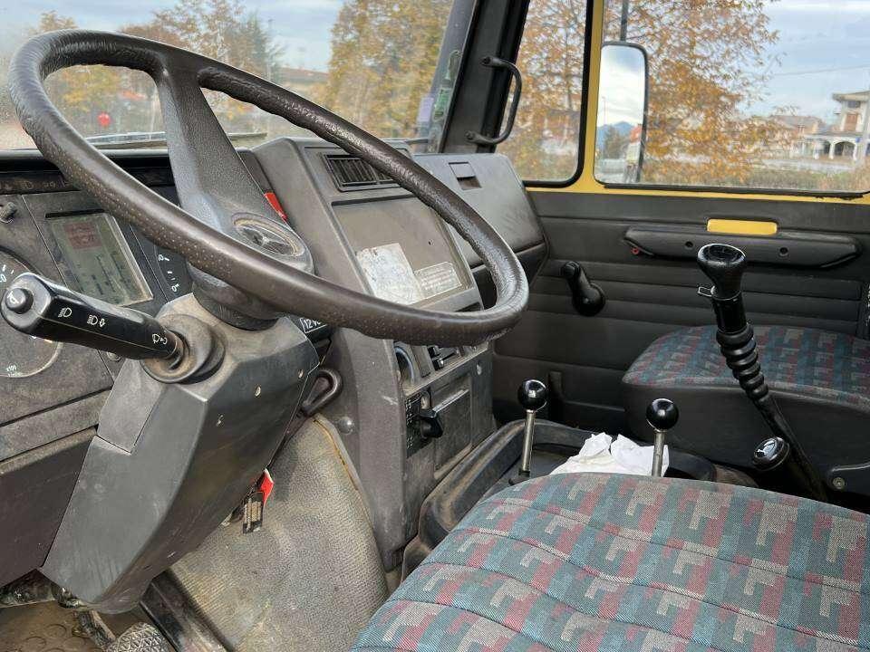 Unimog U130 Foto 6