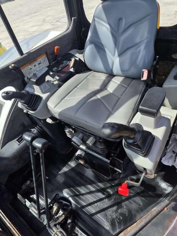 Bobcat 430 FASTTRACK Foto 4