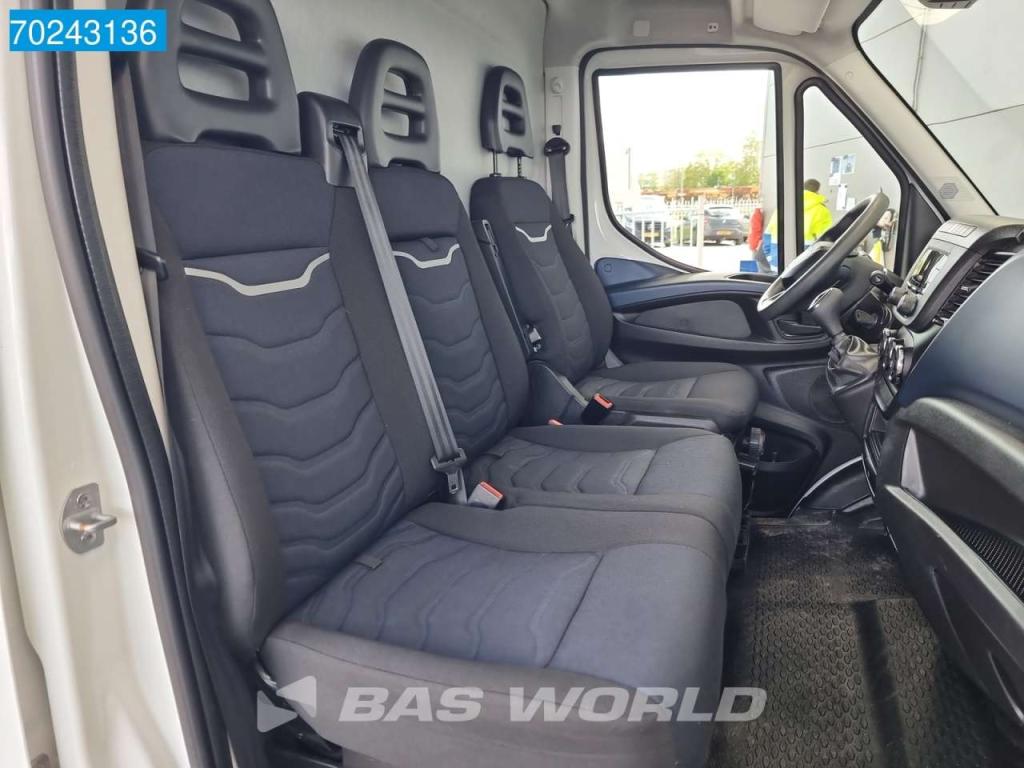 Iveco Daily 35S14 Automaat L2H2 Airco Cruise Standkachel Nwe model 3500kg trekgewicht 12m3 Airco Cruise c Foto 10