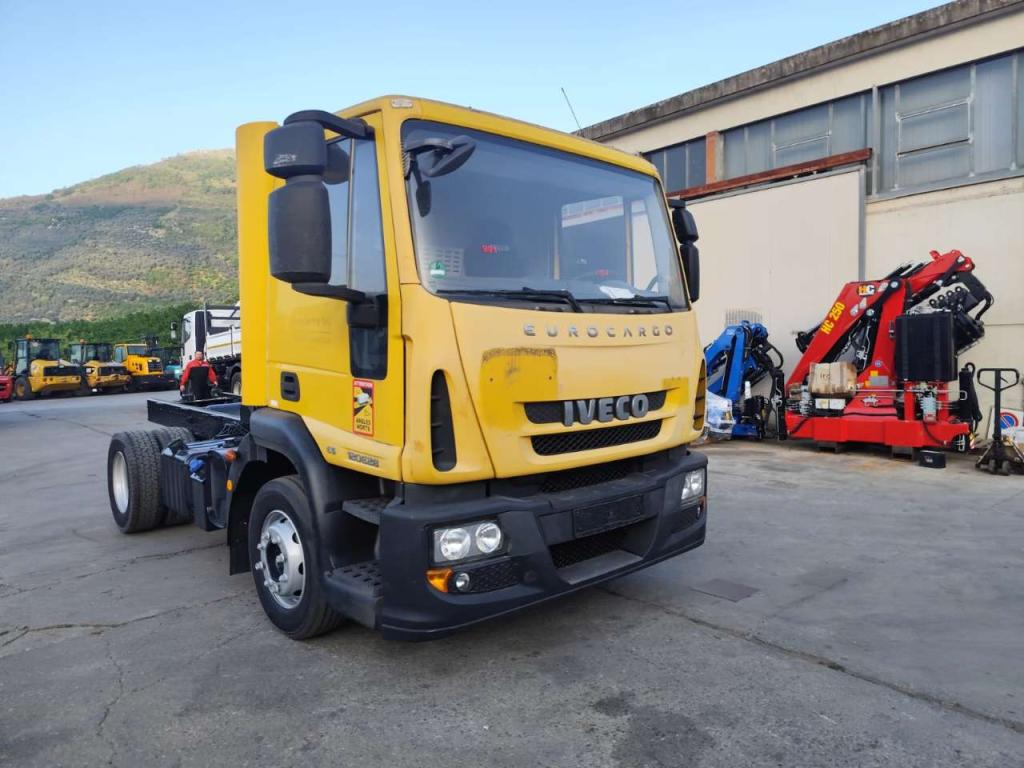 Iveco EUROCARGO 120E28P Foto 22
