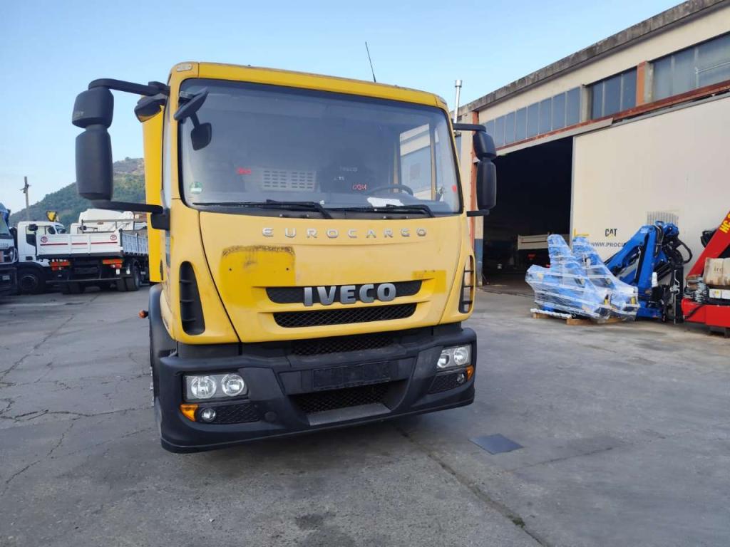 Iveco EUROCARGO 120E28P Foto 29
