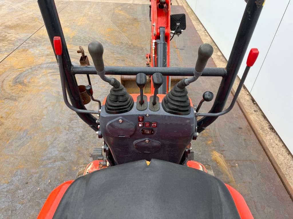 Kubota U10-3 - Hydr. Undercarriage / Hammer Lines Foto 9