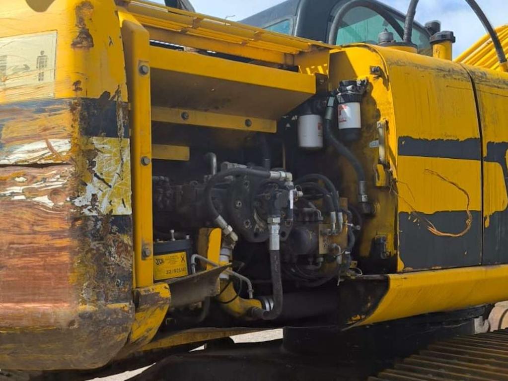 JCB JS235HD Foto 9
