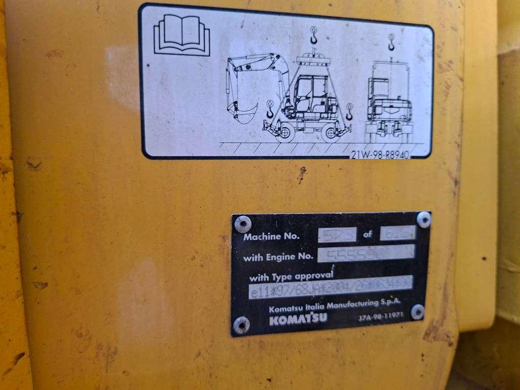 Komatsu PW 118 MR-8 (+ 3 buckets) Foto 10