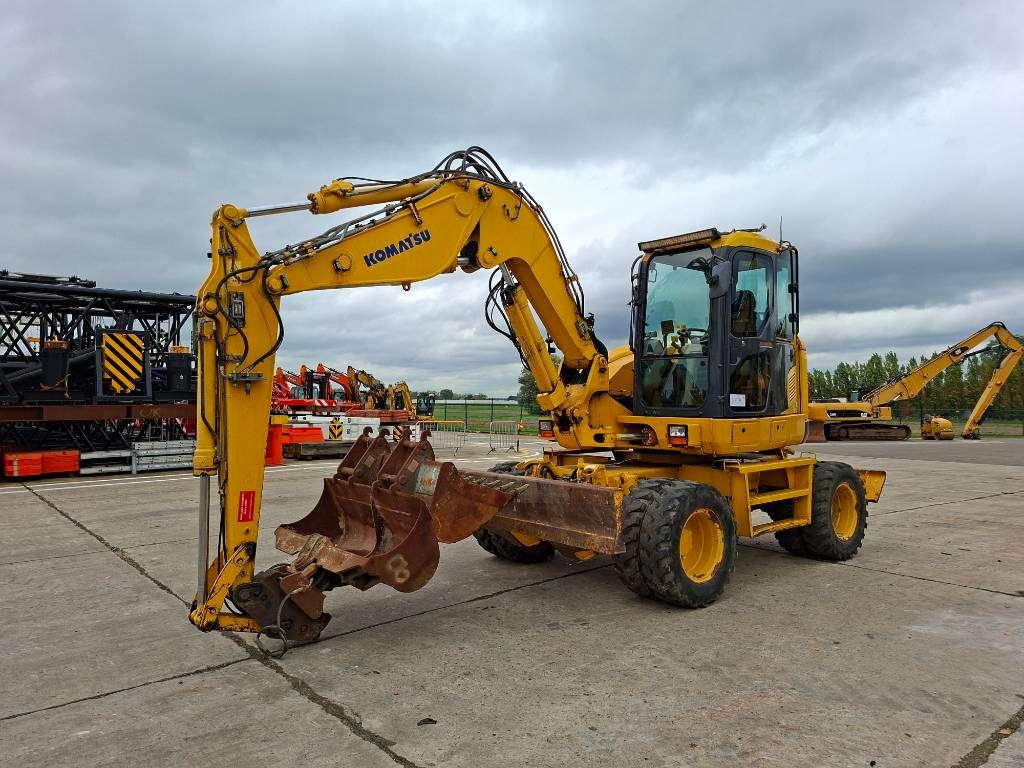 Komatsu PW 118 MR-8 (+ 3 buckets) Foto 2