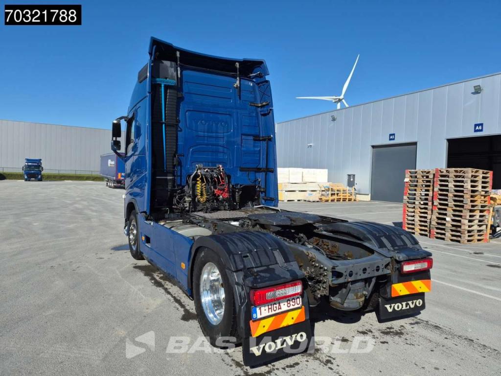 Volvo FH 420 4X2 Foto 2