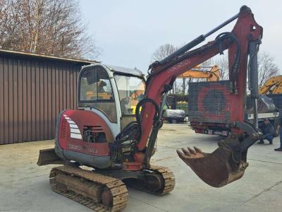 Neuson 3003 RDV vendida por Pic8 Srl