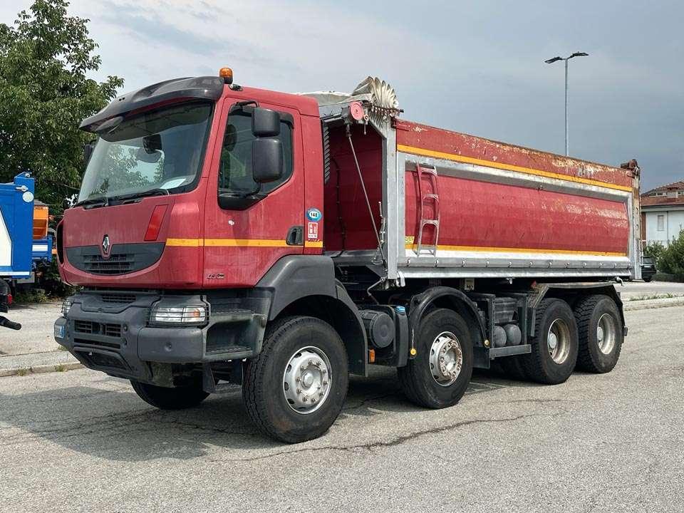 Renault Kerax 450 DXI 8x4 Foto 1