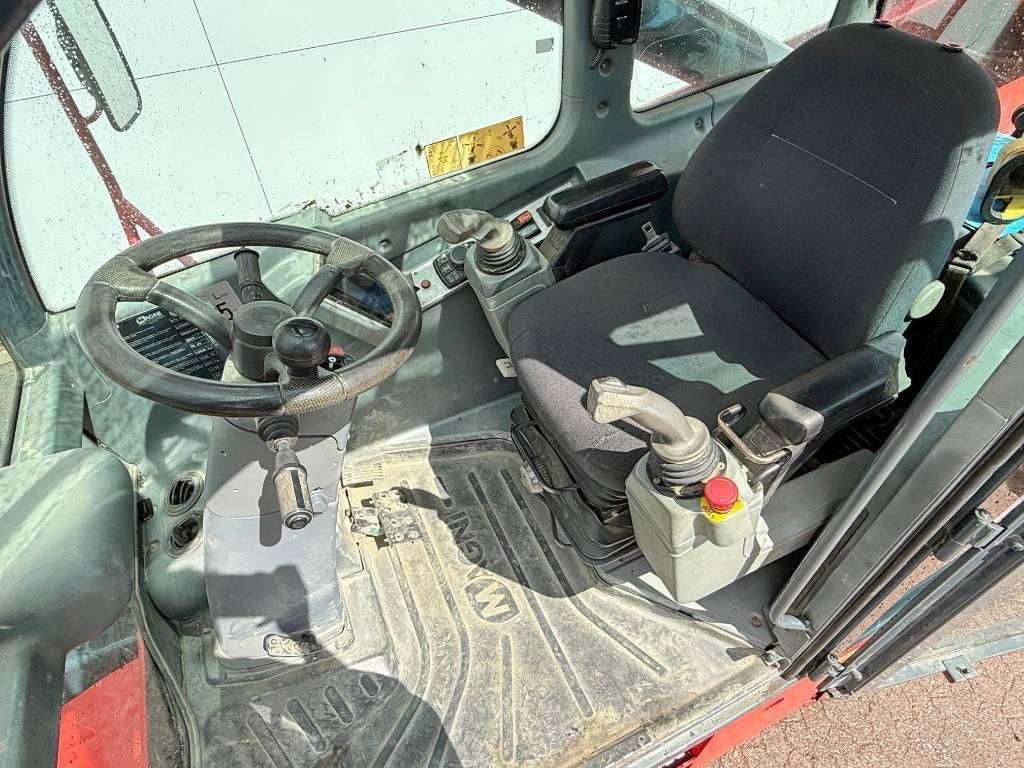 Magni RTH 5.21 - Remote Control / 4x4x4 / Airco Foto 8