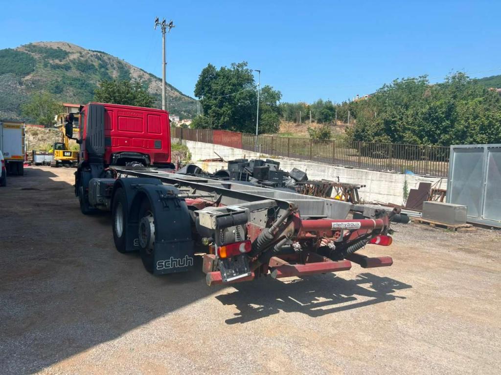 Iveco STRALIS HI-STREET 260S31 Foto 16