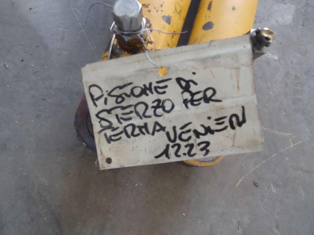 Pistón de dirección para Venieri 12.23 Foto 4