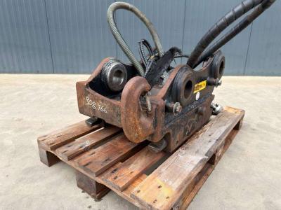 OilQuick OQ70/55 - 329D / 329E / 330F vendida por Smitma B.V.