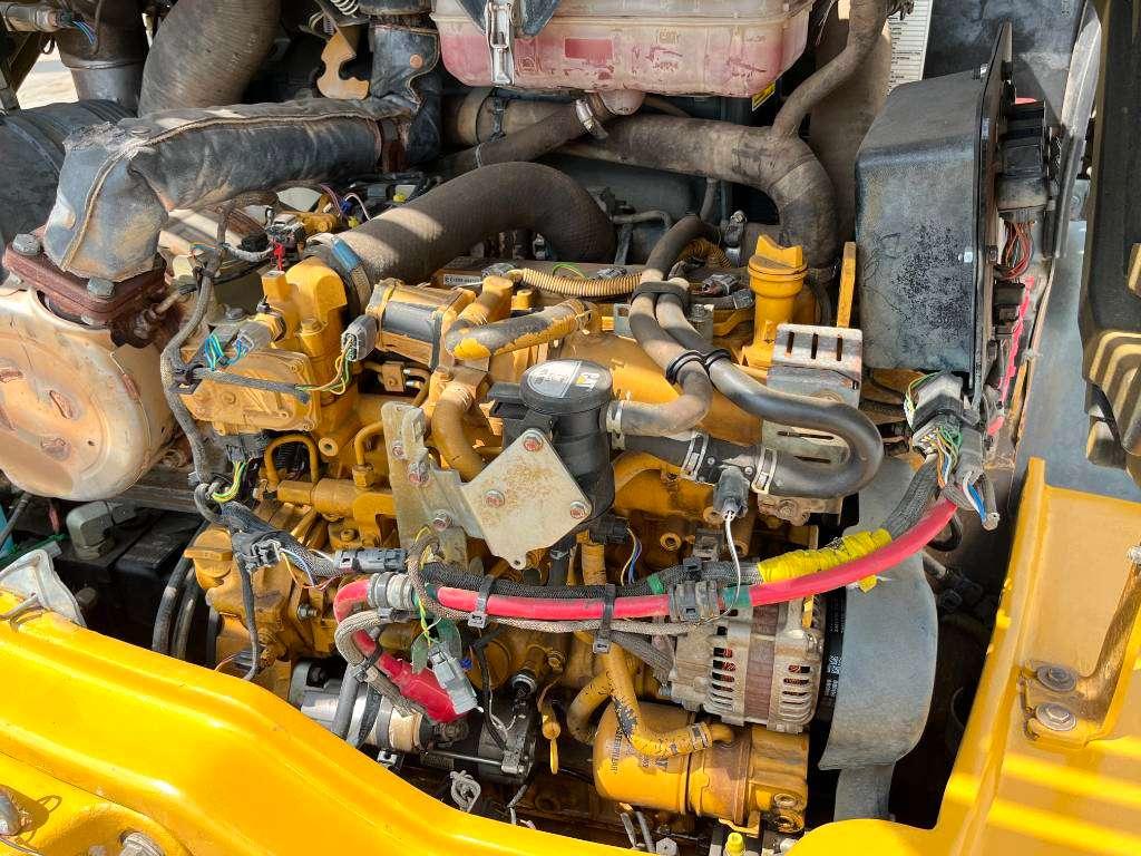 Caterpillar 908M - Quick Coupler / Automatic Greasing Foto 27