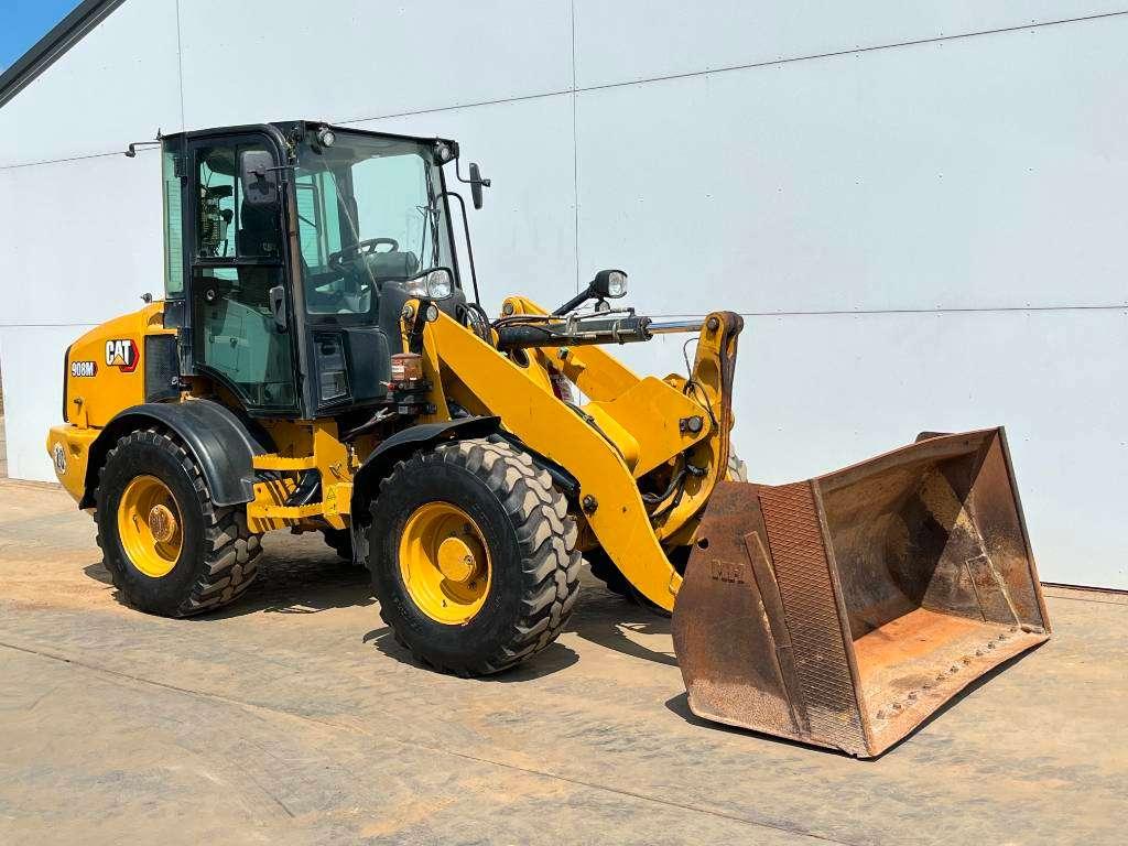 Caterpillar 908M - Quick Coupler / Automatic Greasing Foto 7