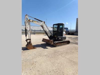 Bobcat E50 vendida por C.N.M. Srl