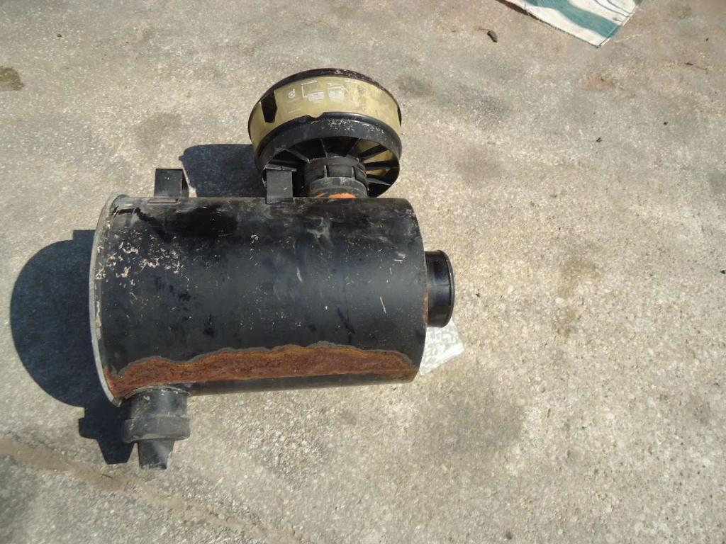 Carcasa del filtro de aire para Fiat Kobelco 235 Foto 3