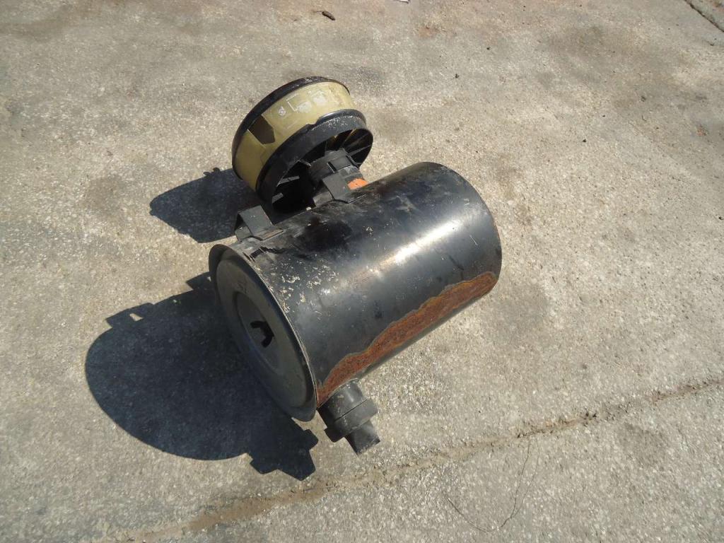Carcasa del filtro de aire para Fiat Kobelco 235 Foto 4