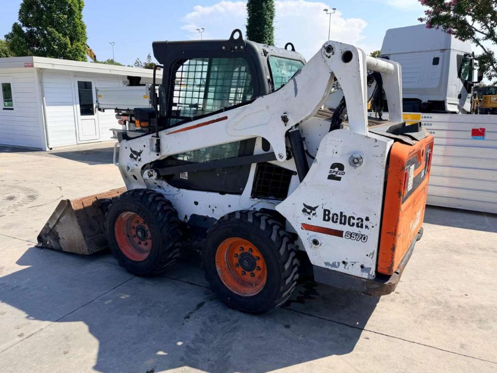 Bobcat S 570 2 speed Foto 2